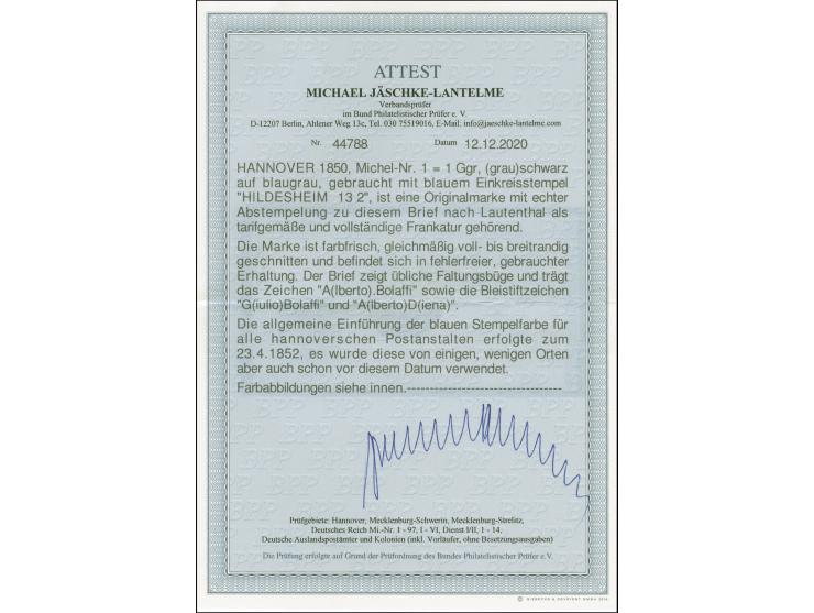 1 Ggr. auf blaugrau, farbfrisch und voll- bis breitrandig mit glasklar auf- und nebengesetztem blauen EKr. "HILDESHEIM 13 2" 