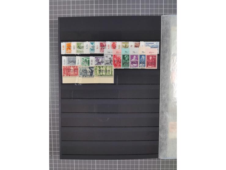 1922/44 (ca.), reichhaltige Partie von meist kompletten Ausgaben im Steckbuch, dabei auch schöner Teil ungebraucht/postfrisch