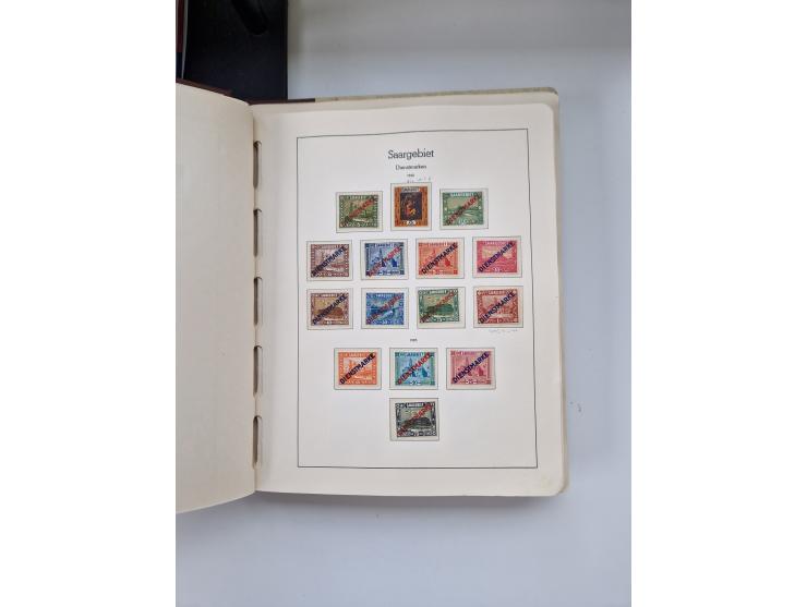 1920/58, in den Hauptnummern komplette, anfangs meist ungebrauchte, später postfrische und ungebrauchte Sammlung inkl. Dienst