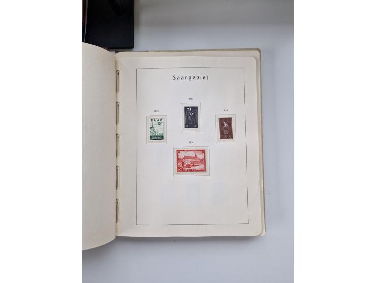 1920/58, in den Hauptnummern komplette, anfangs meist ungebrauchte, später postfrische und ungebrauchte Sammlung inkl. Dienst