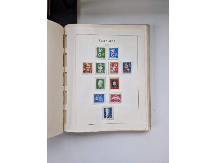 1920/58, in den Hauptnummern komplette, anfangs meist ungebrauchte, später postfrische und ungebrauchte Sammlung inkl. Dienst