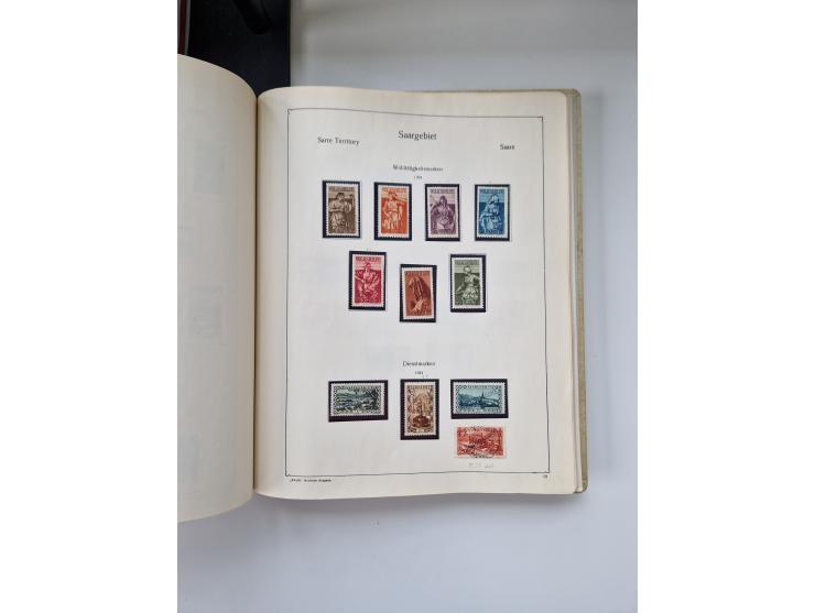 1920/58, in den Hauptnummern komplette, anfangs meist ungebrauchte, später postfrische und ungebrauchte Sammlung inkl. Dienst