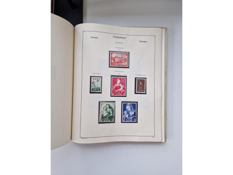 1920/58, in den Hauptnummern komplette, anfangs meist ungebrauchte, später postfrische und ungebrauchte Sammlung inkl. Dienst