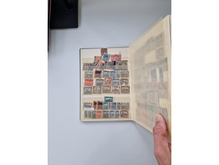 1920/58, in den Hauptnummern komplette, anfangs meist ungebrauchte, später postfrische und ungebrauchte Sammlung inkl. Dienst