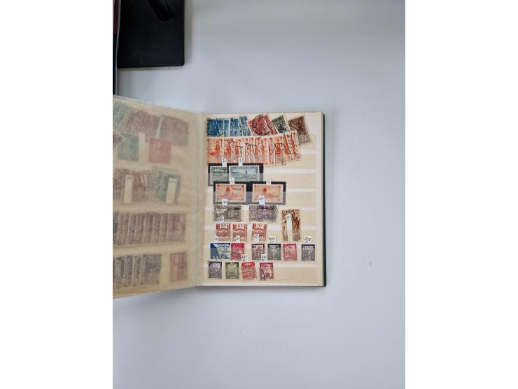 1920/58, in den Hauptnummern komplette, anfangs meist ungebrauchte, später postfrische und ungebrauchte Sammlung inkl. Dienst