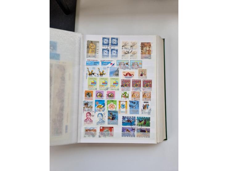 1955/2000 (ca.), mint never hinged/unused and used accumulation, including some miniature sheets, together with a part of mod