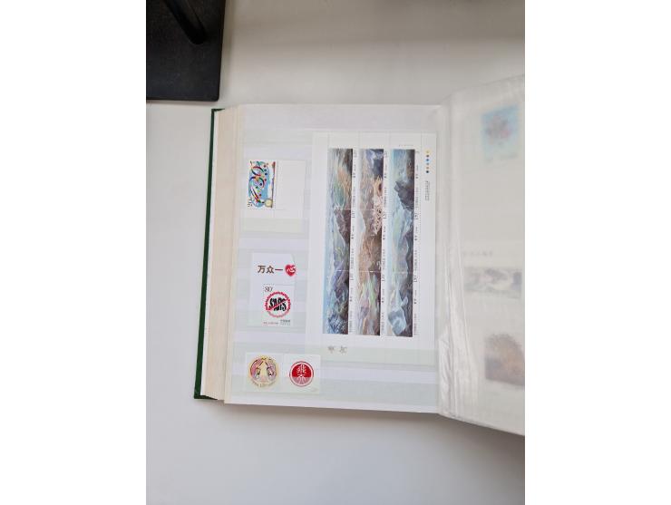 1955/2000 (ca.), mint never hinged/unused and used accumulation, including some miniature sheets, together with a part of mod