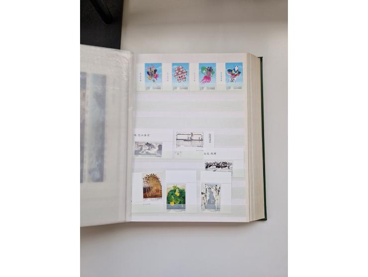 1955/2000 (ca.), mint never hinged/unused and used accumulation, including some miniature sheets, together with a part of mod