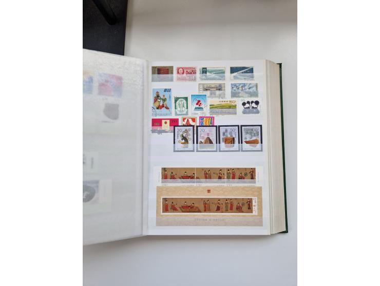 1955/2000 (ca.), mint never hinged/unused and used accumulation, including some miniature sheets, together with a part of mod