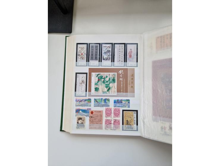 1955/2000 (ca.), mint never hinged/unused and used accumulation, including some miniature sheets, together with a part of mod