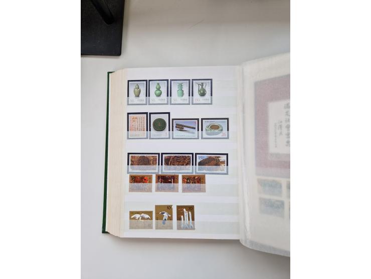 1955/2000 (ca.), mint never hinged/unused and used accumulation, including some miniature sheets, together with a part of mod