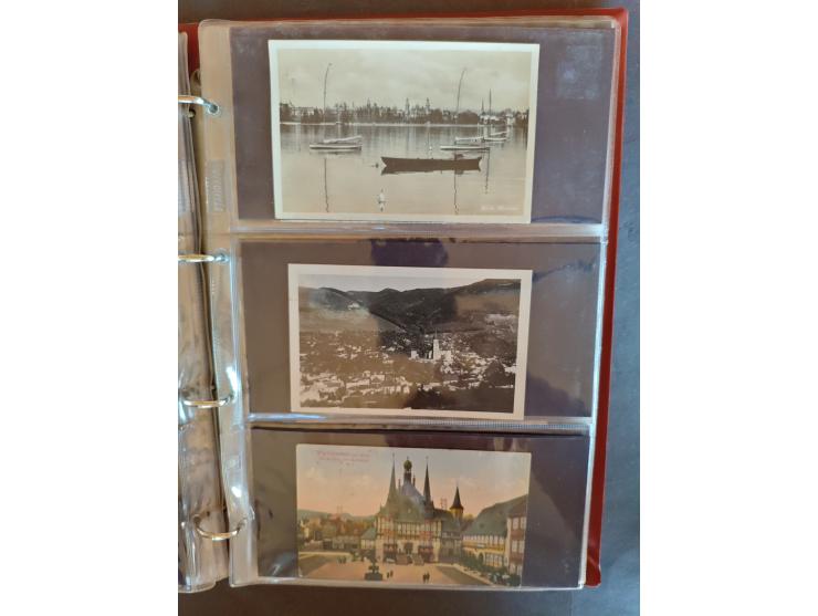 1890/1950(ca.), mostly older European postcards including a few litho's, totally ca. 300 ex. in 2 albums&nbsp;