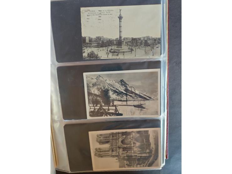 1890/1950(ca.), mostly older European postcards including a few litho's, totally ca. 300 ex. in 2 albums&nbsp;