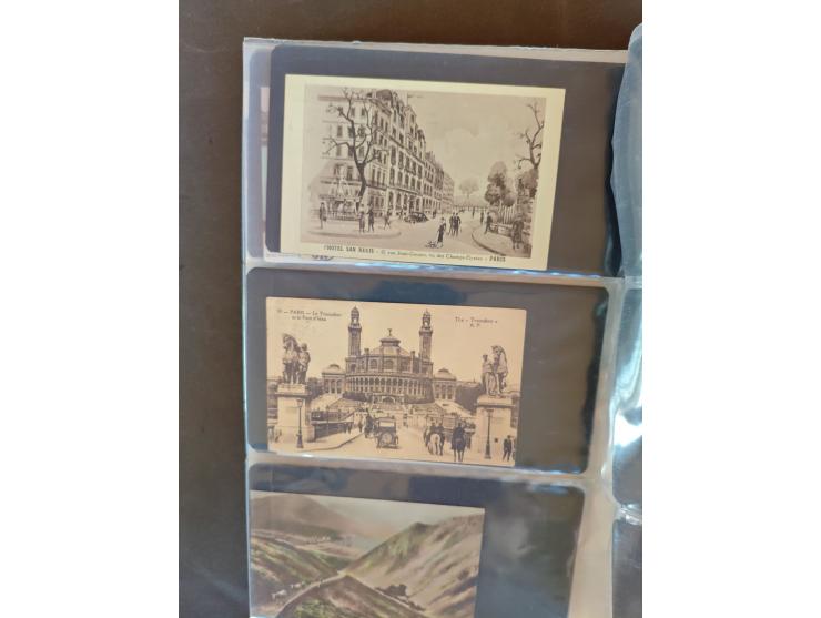 1890/1950(ca.), mostly older European postcards including a few litho's, totally ca. 300 ex. in 2 albums&nbsp;
