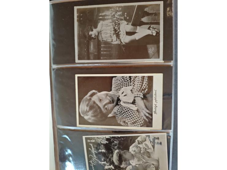 1900 onwards mostly European Countries (ca. 210 ex.) and Fantasy (ca. 240 ex.) in 2 albums&nbsp;