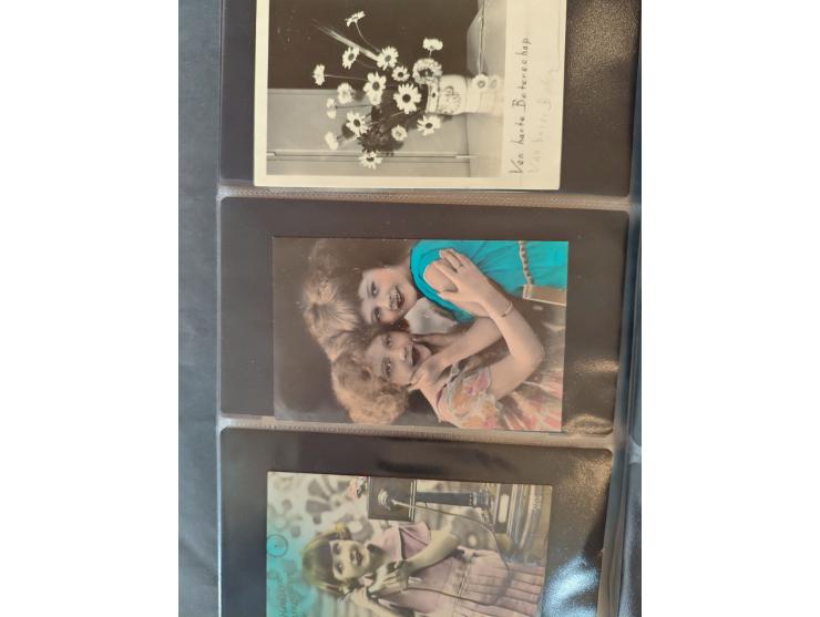 1900 onwards mostly European Countries (ca. 210 ex.) and Fantasy (ca. 240 ex.) in 2 albums&nbsp;