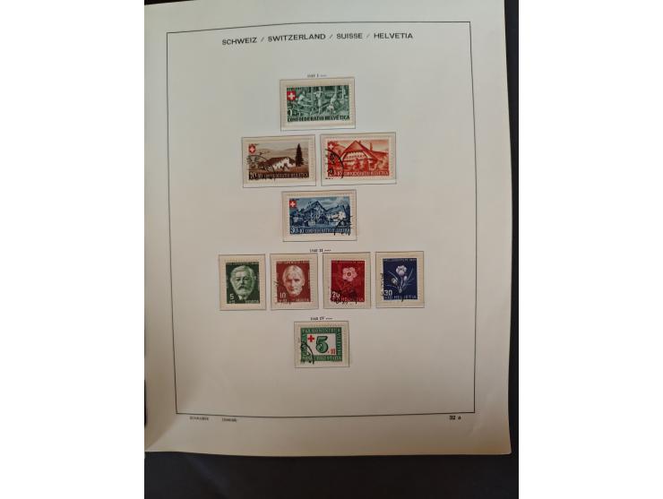 1854/1990, &nbsp;meist gestempelter Bestand in 4 Alben