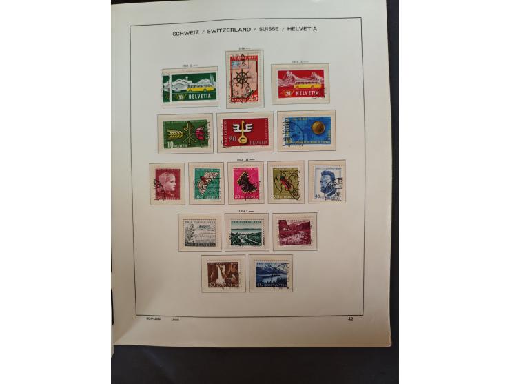 1854/1990, &nbsp;meist gestempelter Bestand in 4 Alben