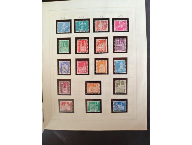 1854/1990, &nbsp;meist gestempelter Bestand in 4 Alben