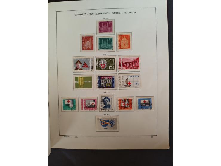 1854/1990, &nbsp;meist gestempelter Bestand in 4 Alben