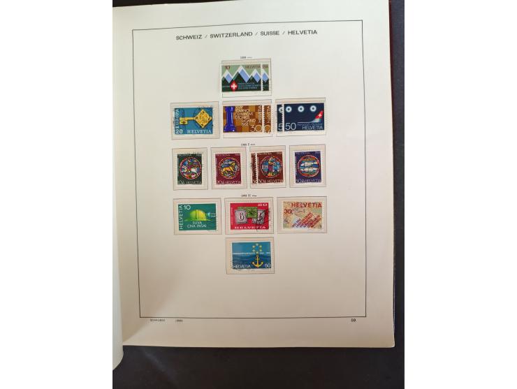 1854/1990, &nbsp;meist gestempelter Bestand in 4 Alben