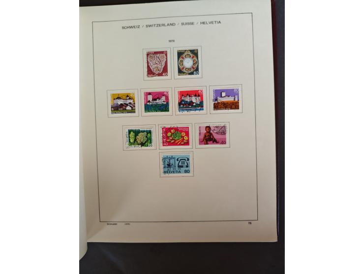 1854/1990, &nbsp;meist gestempelter Bestand in 4 Alben