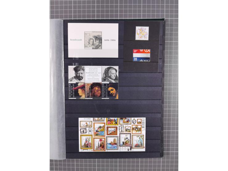 1960/2009, several collections including valid postage with face value ca. € 280, NL1 (ca. 885x), International (ca. 95), Chr