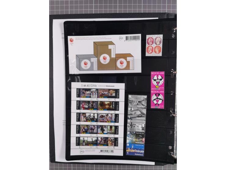1960/2009, several collections including valid postage with face value ca. € 280, NL1 (ca. 885x), International (ca. 95), Chr
