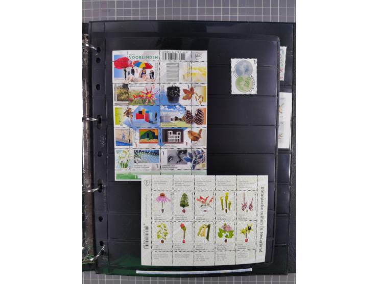 1960/2009, several collections including valid postage with face value ca. € 280, NL1 (ca. 885x), International (ca. 95), Chr