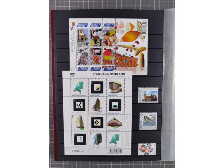 1960/2009, several collections including valid postage with face value ca. € 280, NL1 (ca. 885x), International (ca. 95), Chr