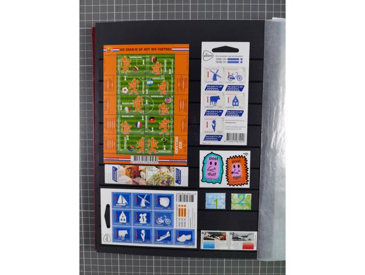 1960/2009, several collections including valid postage with face value ca. € 280, NL1 (ca. 885x), International (ca. 95), Chr