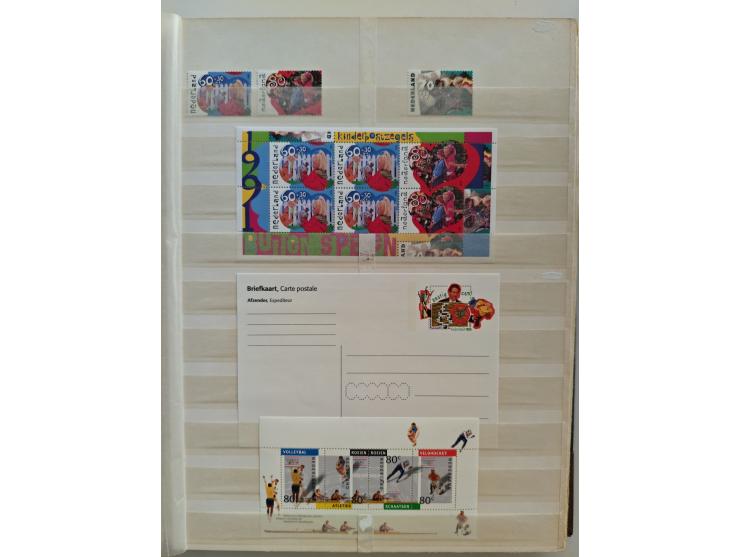 1852/2006 used, unused and mint never hinged stock in 3 albums