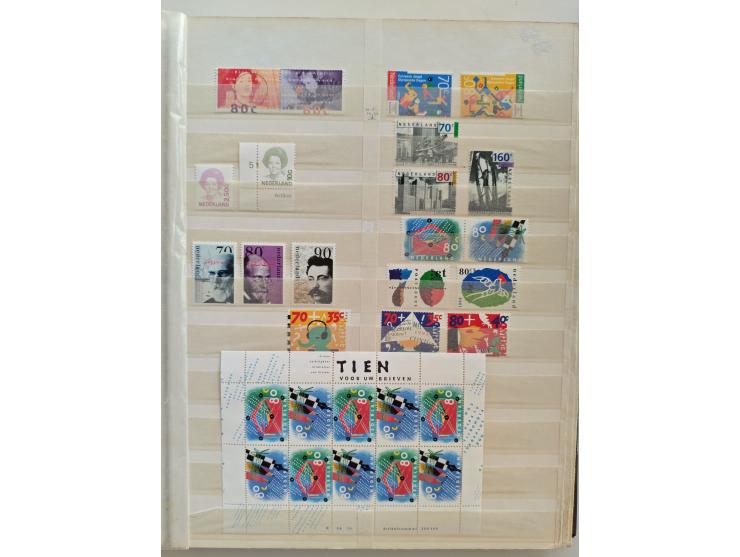 1852/2006 used, unused and mint never hinged stock in 3 albums