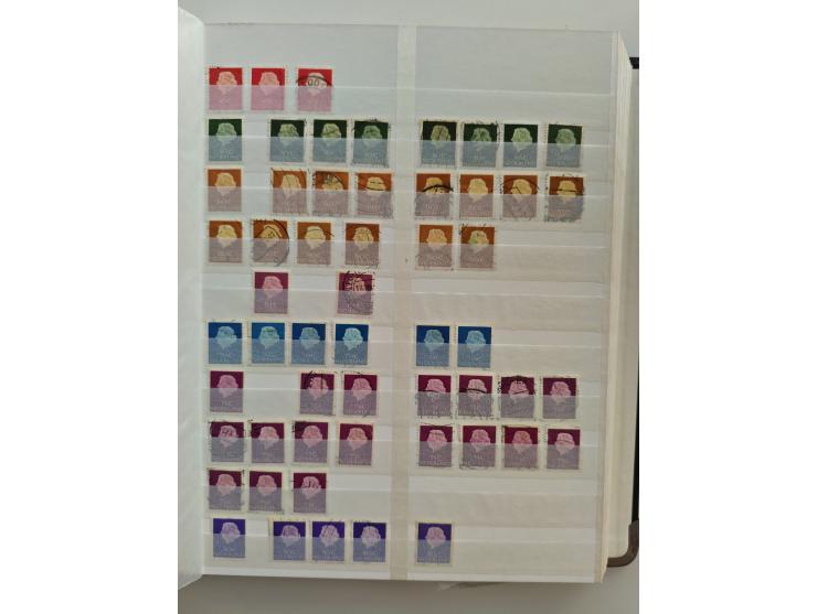 1852/2006 used, unused and mint never hinged stock in 3 albums