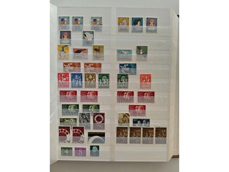 1852/2006 used, unused and mint never hinged stock in 3 albums