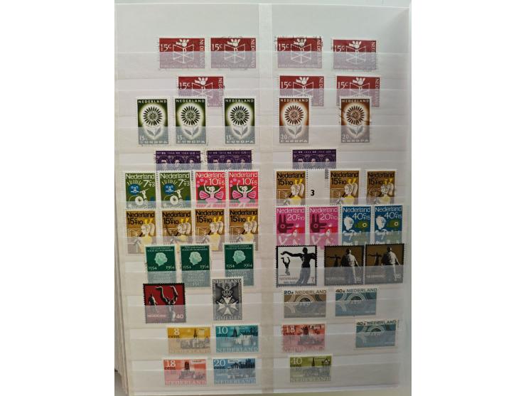 1852/2006 used, unused and mint never hinged stock in 3 albums