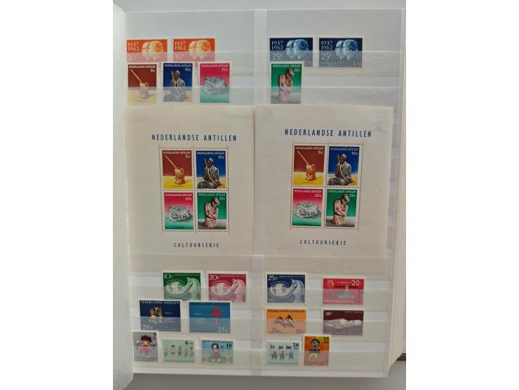 1852/2006 used, unused and mint never hinged stock in 3 albums