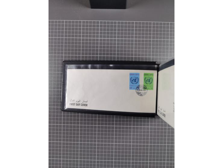 1980/2006 (ca.), collection of FDCs with some better and topical issues, in box