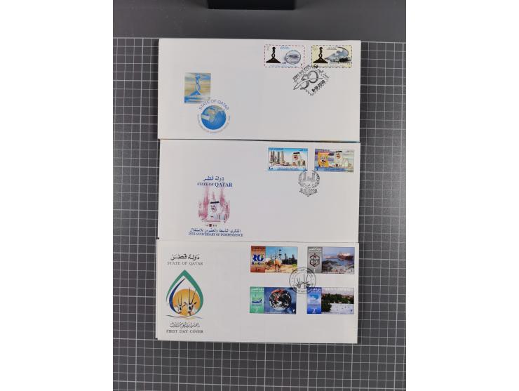 1980/2006 (ca.), collection of FDCs with some better and topical issues, in box