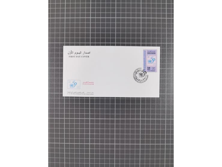 1980/2006 (ca.), collection of FDCs with some better and topical issues, in box