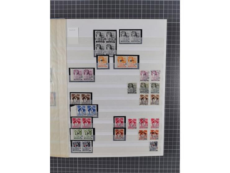 1947/57, postfrische, wenig ungebrauchte und gestempelte Partie im Steckbuch, dabei u.a. Mi. 222XU (signiert Schlegel) und 23