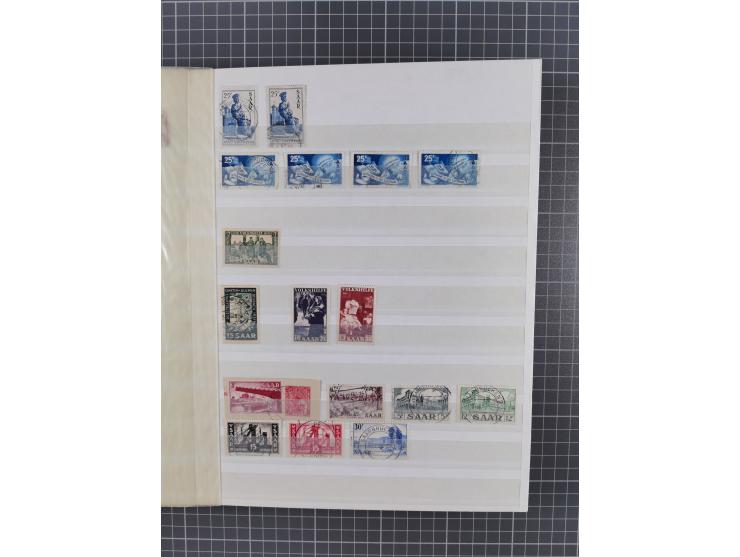 1947/57, postfrische, wenig ungebrauchte und gestempelte Partie im Steckbuch, dabei u.a. Mi. 222XU (signiert Schlegel) und 23