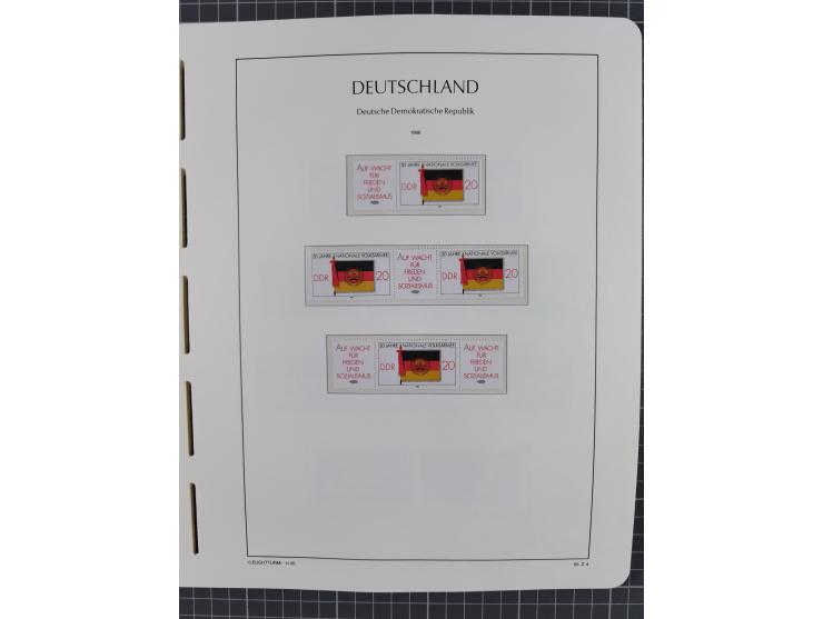1957/90, in den Hauptnummern augenscheinlich überkomplette postfrische Sammlung, dabei Randstücke, einige Kleinbogen und Beso