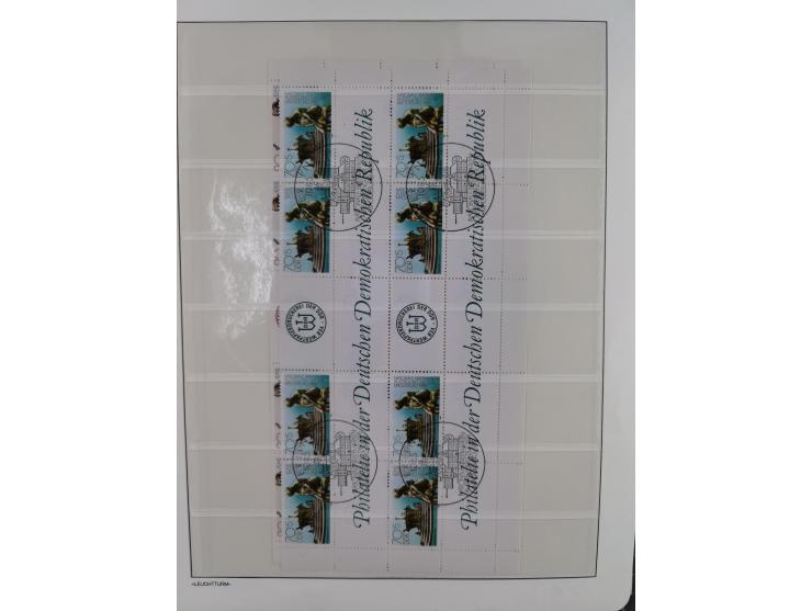 1957/90, in den Hauptnummern augenscheinlich überkomplette postfrische Sammlung, dabei Randstücke, einige Kleinbogen und Beso