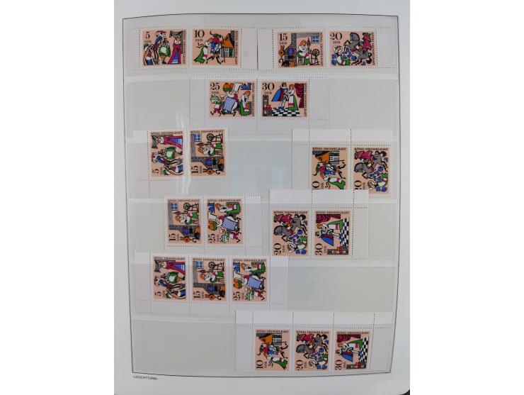 1957/90, in den Hauptnummern augenscheinlich überkomplette postfrische Sammlung, dabei Randstücke, einige Kleinbogen und Beso