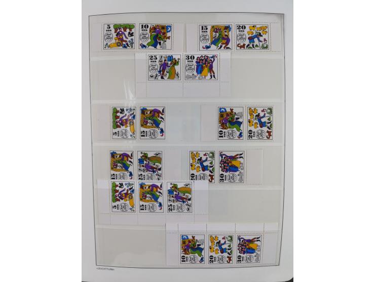 1957/90, in den Hauptnummern augenscheinlich überkomplette postfrische Sammlung, dabei Randstücke, einige Kleinbogen und Beso