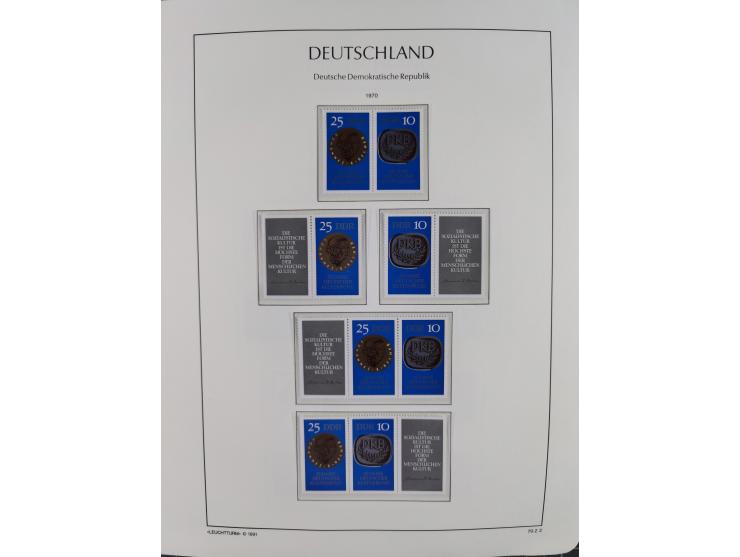 1957/90, in den Hauptnummern augenscheinlich überkomplette postfrische Sammlung, dabei Randstücke, einige Kleinbogen und Beso