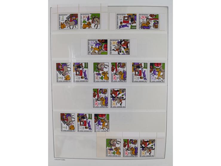 1957/90, in den Hauptnummern augenscheinlich überkomplette postfrische Sammlung, dabei Randstücke, einige Kleinbogen und Beso