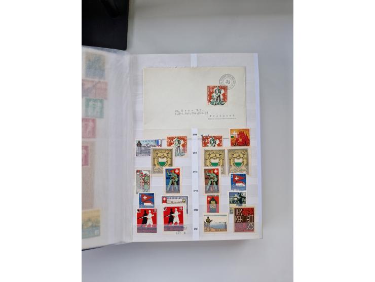 1914/40 (ca.), viele hundert Marken und Belege in 3 großen Steckbüchern, dazu einige moderne Feldpostbriefe