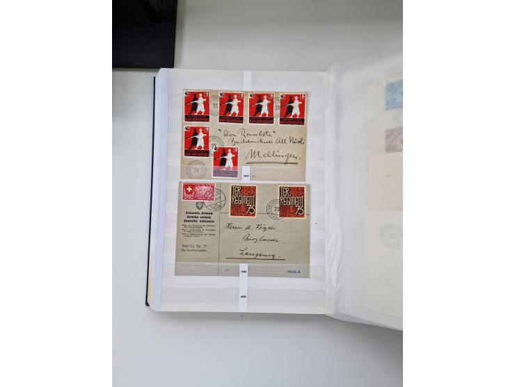 1914/40 (ca.), viele hundert Marken und Belege in 3 großen Steckbüchern, dazu einige moderne Feldpostbriefe